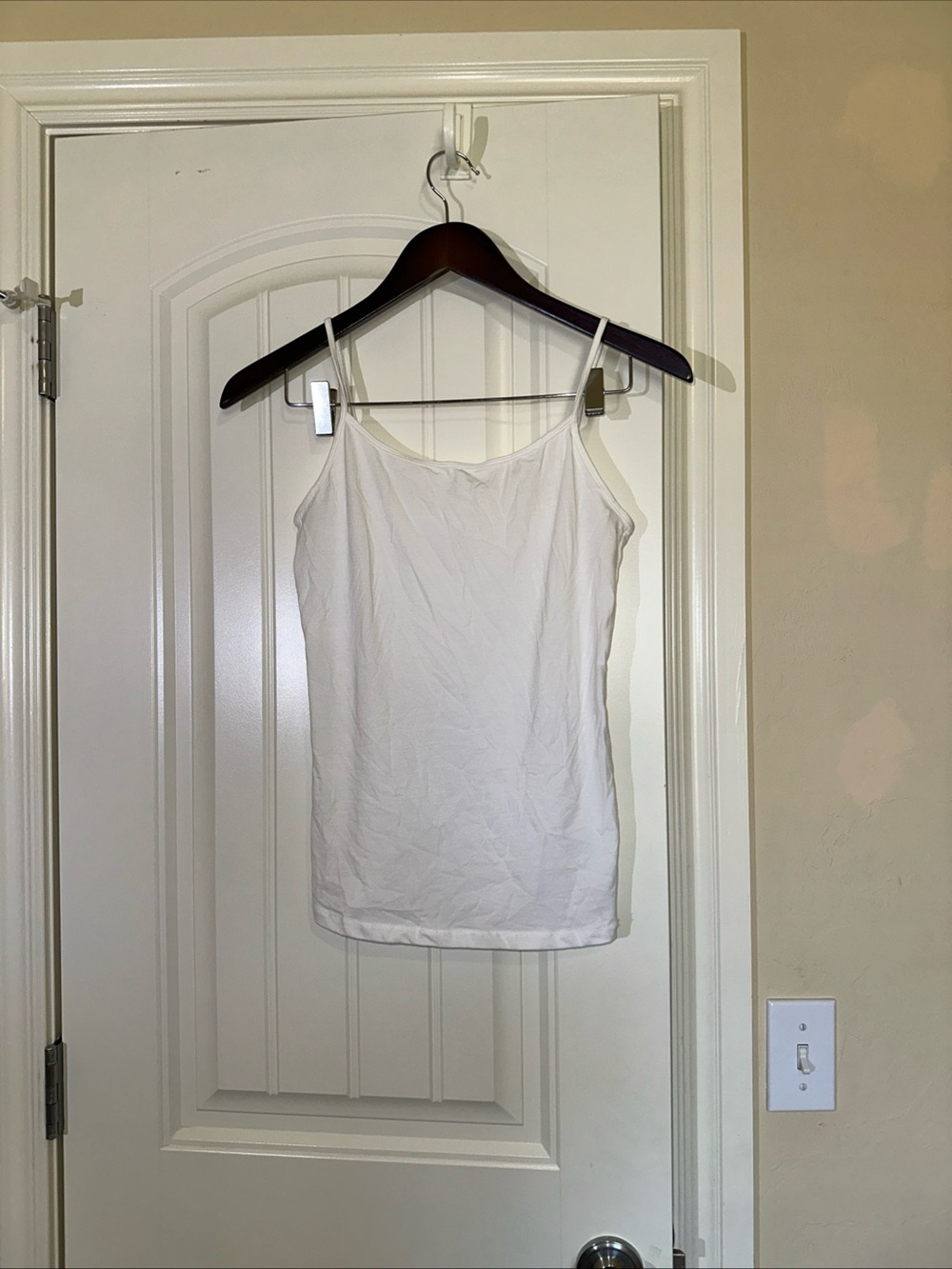 Aeropostale Lightweight Soft Favorite Cami M White